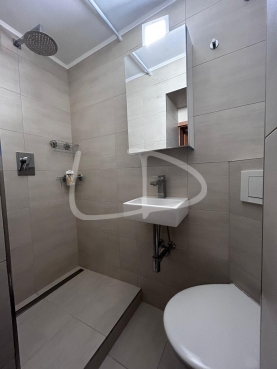 WhatsApp Image 2024-11-21 at 14.42.47 (6).jpeg